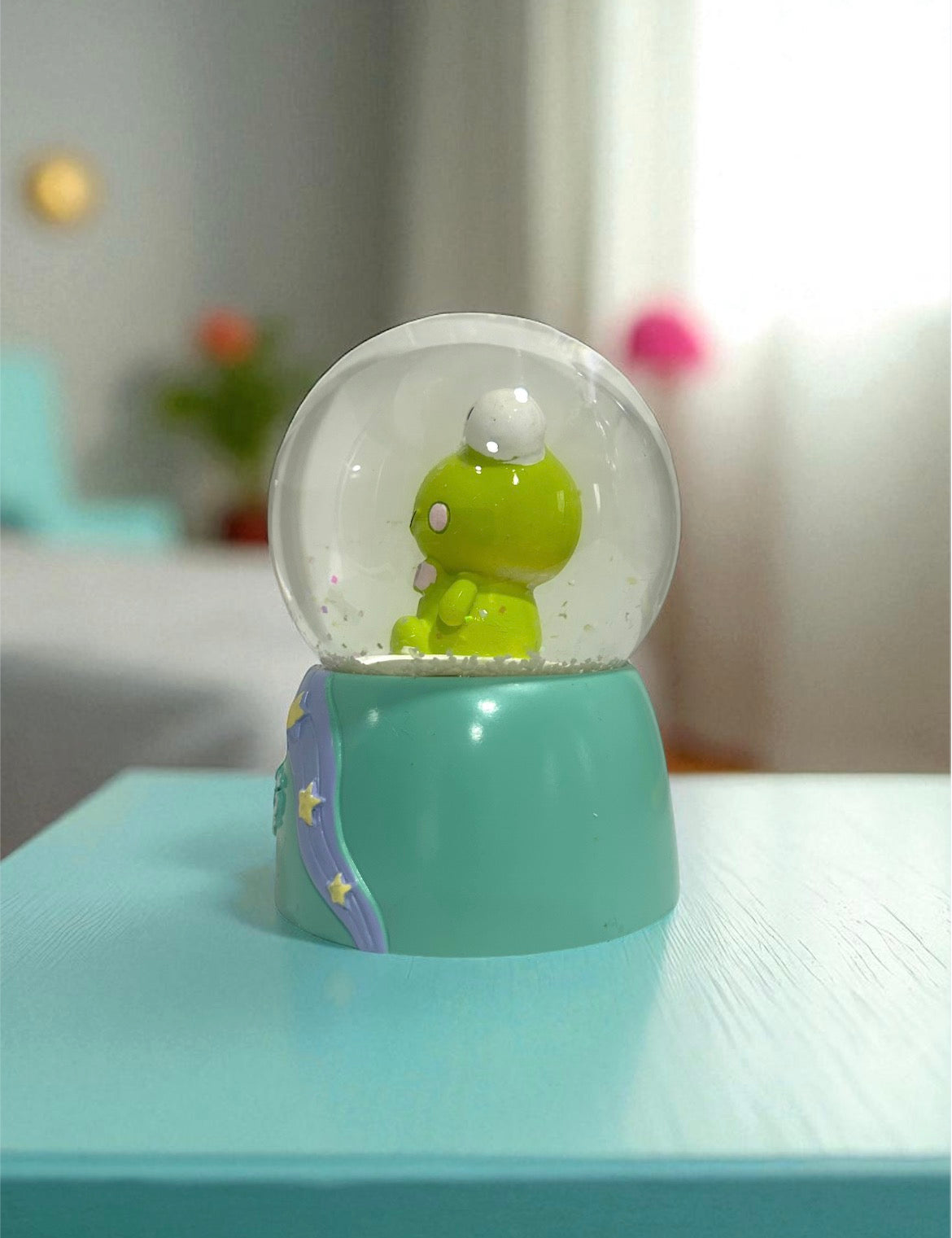 Esfera de nieve Keroppi 8 cm