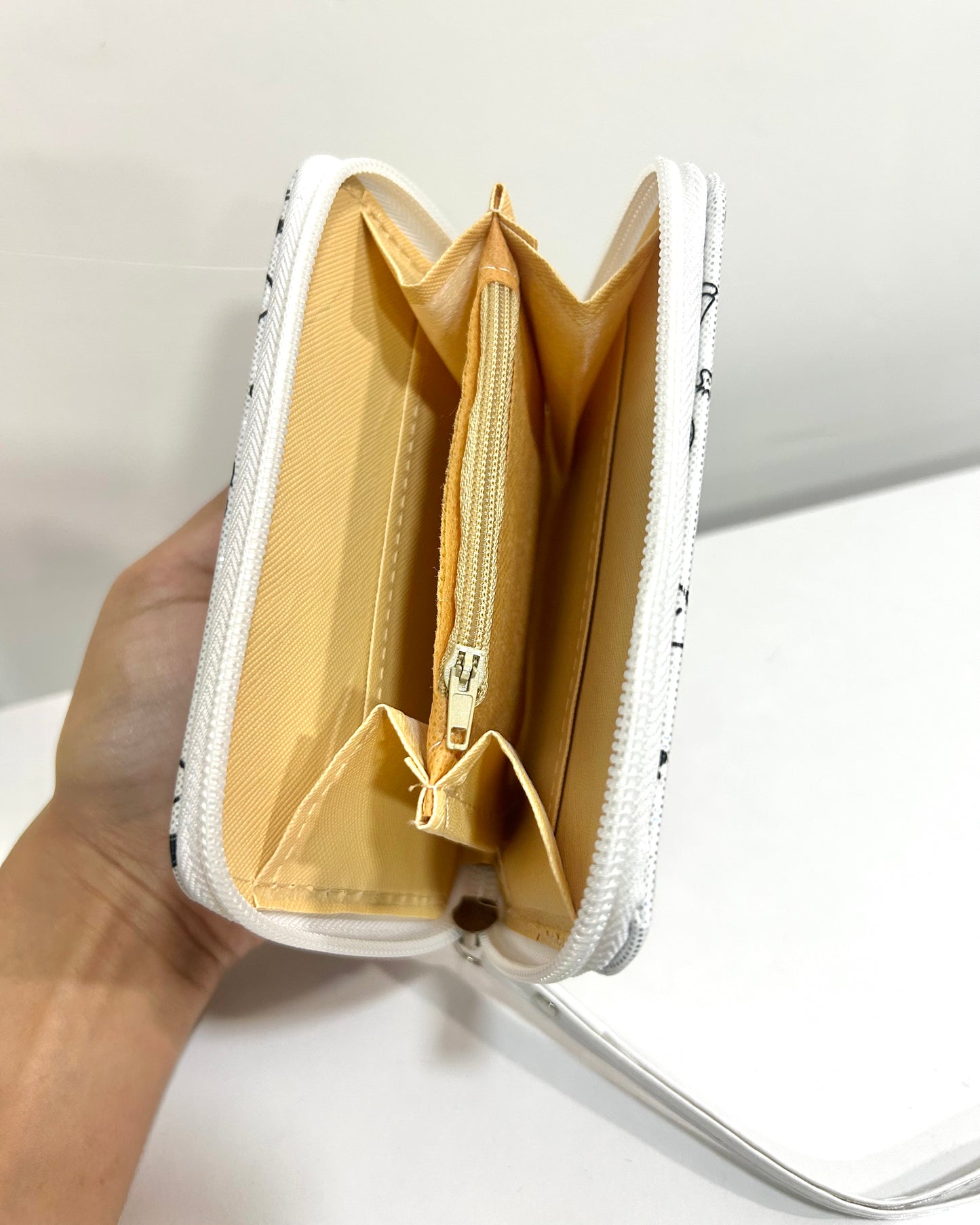 Monedero y tarjetero Snoopy