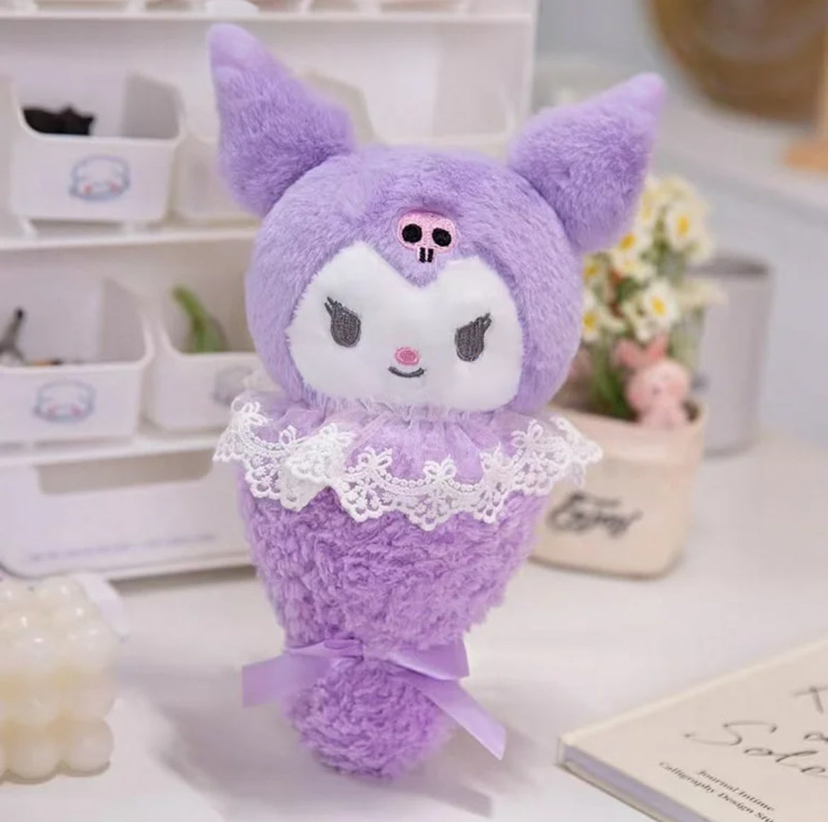 Peluche ramo Kuromi 23 cm