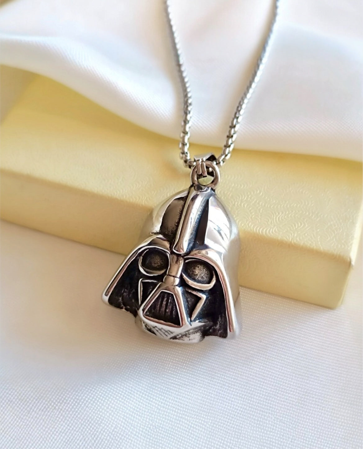 Collar acero inoxidable Darth Vader