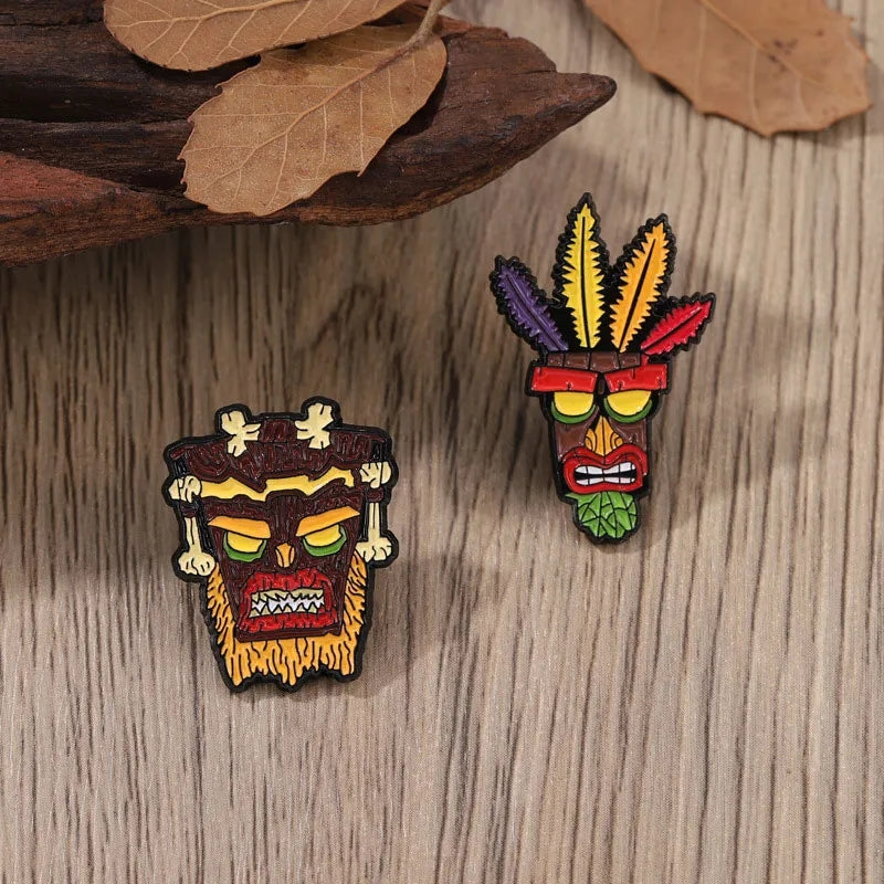 Pin Aku Aku de Crash Bandicoot