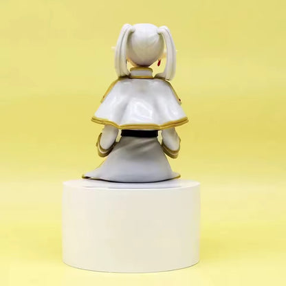 Figura de Frieren 14 cm