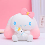 Figura y alcancía de Cinnamoroll 17 cm