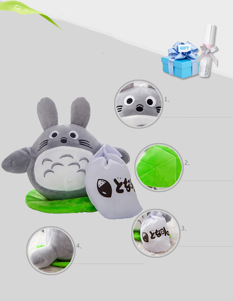 Peluche Totoro hoja 20 cm