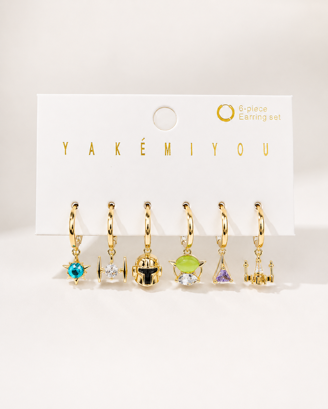 Set de 6 aretes Star Wars baño de oro 14k