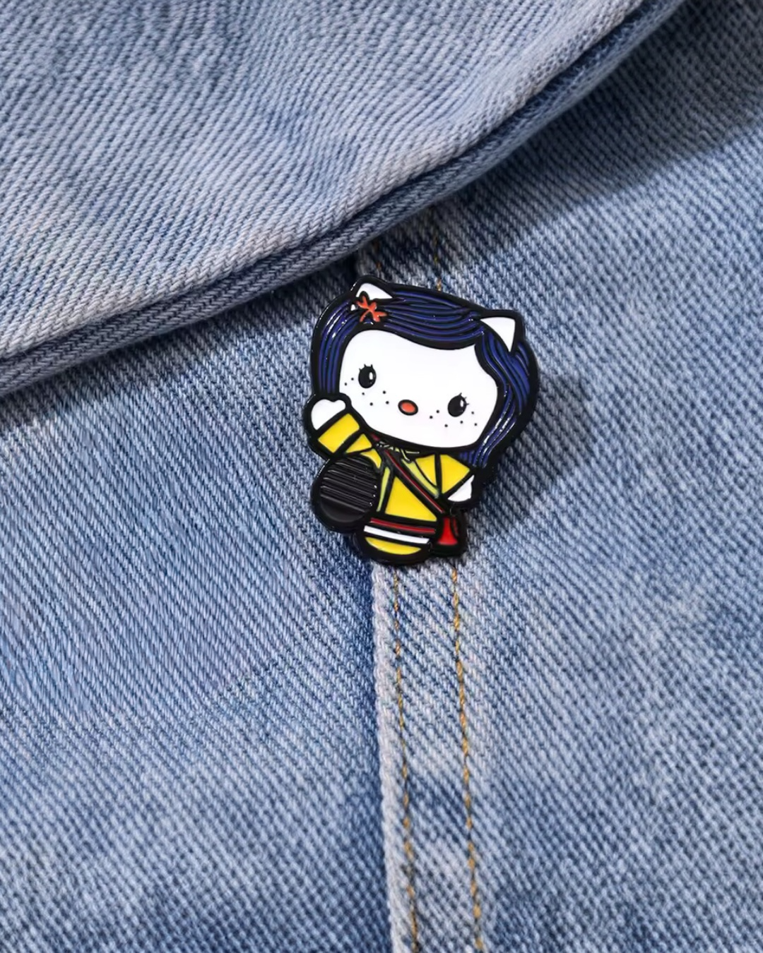 Pin Coraline x Hello Kitty