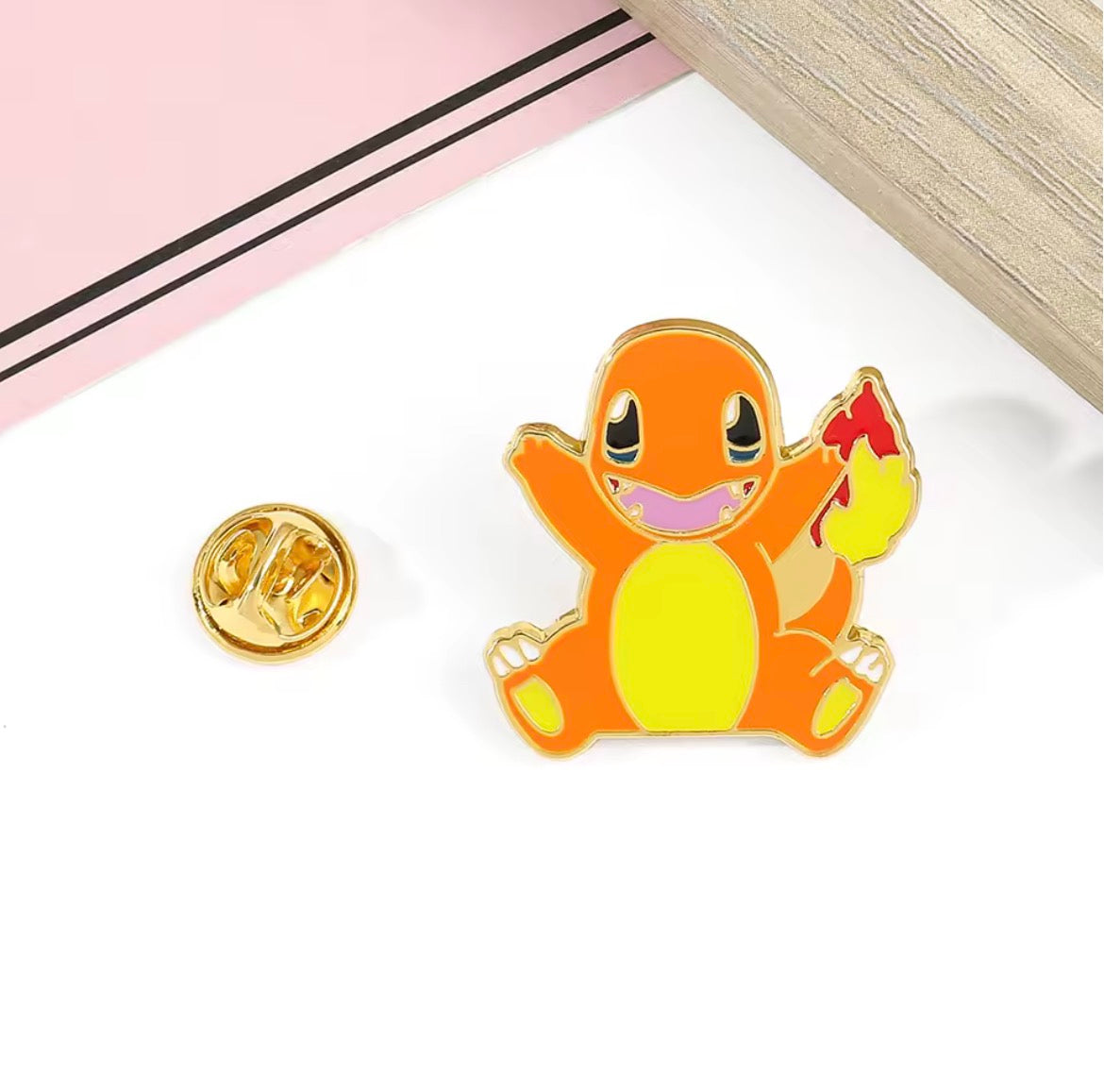 Pin de Charmander – Excálibur Costa Rica