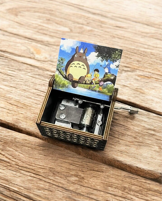 Cajita musical manual de Totoro