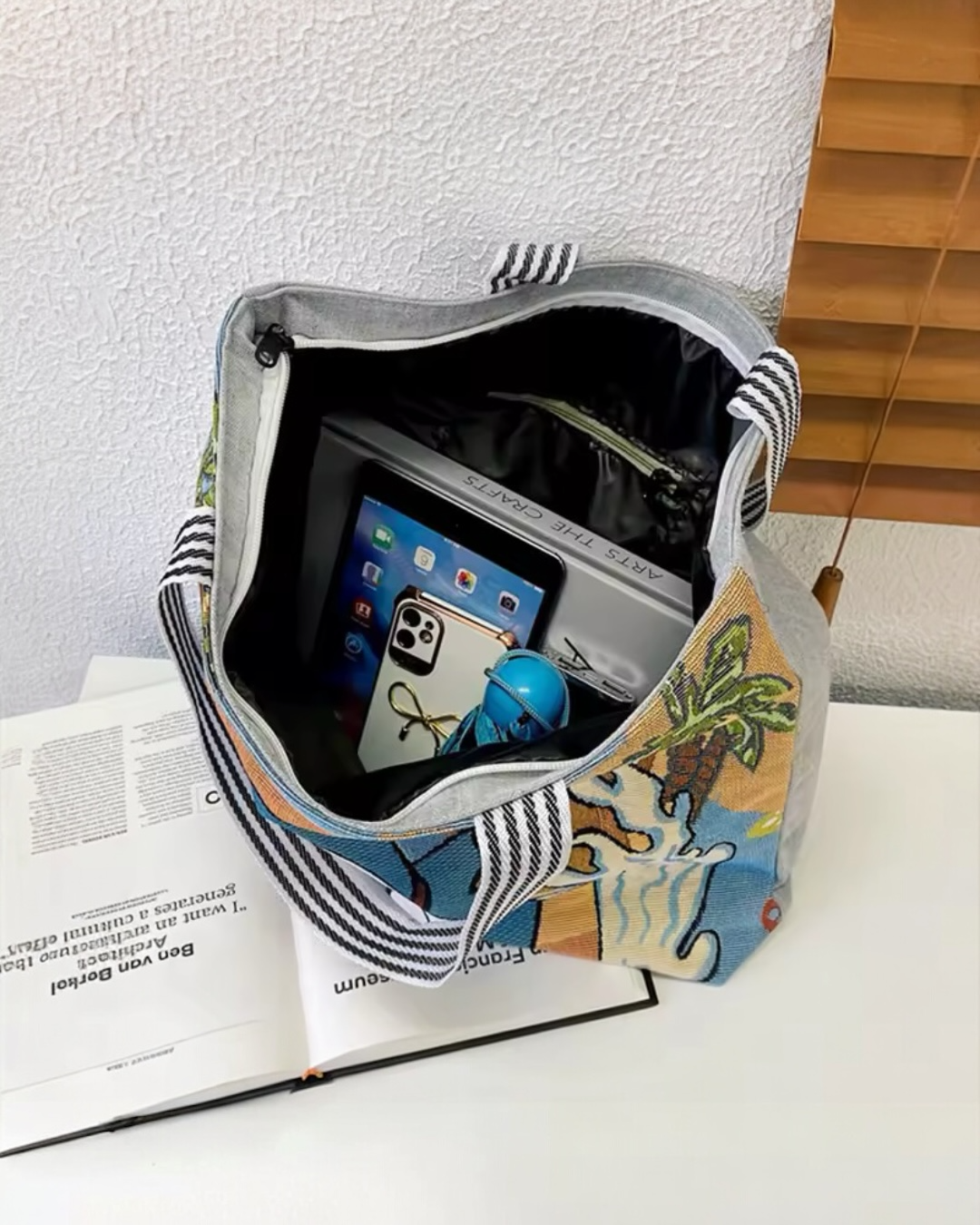 Tote bag tejido de Stitch con zipper