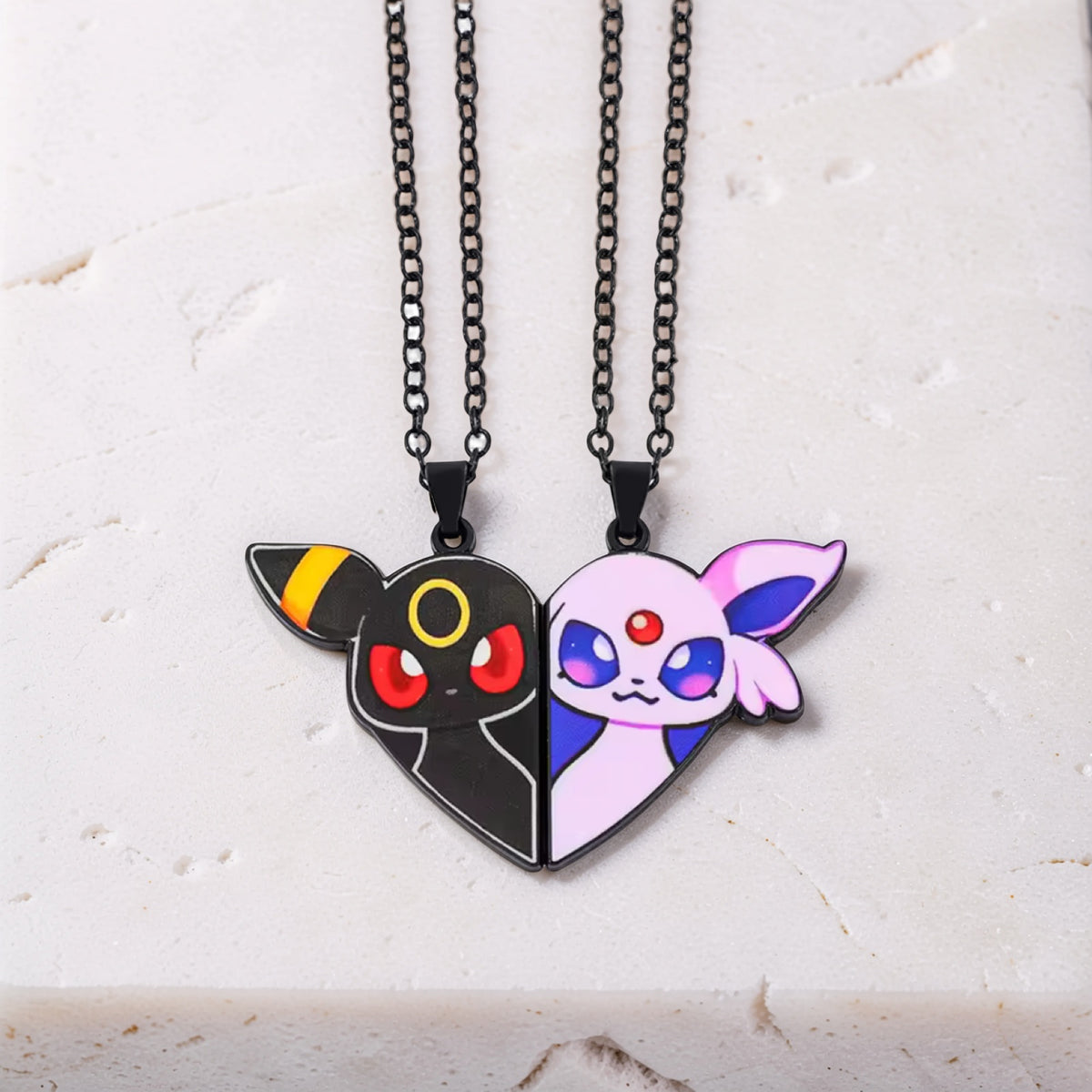 Set de collares Umbreon y Espeon