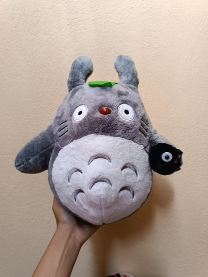 Peluche Totoro y susuwatari 35 cm