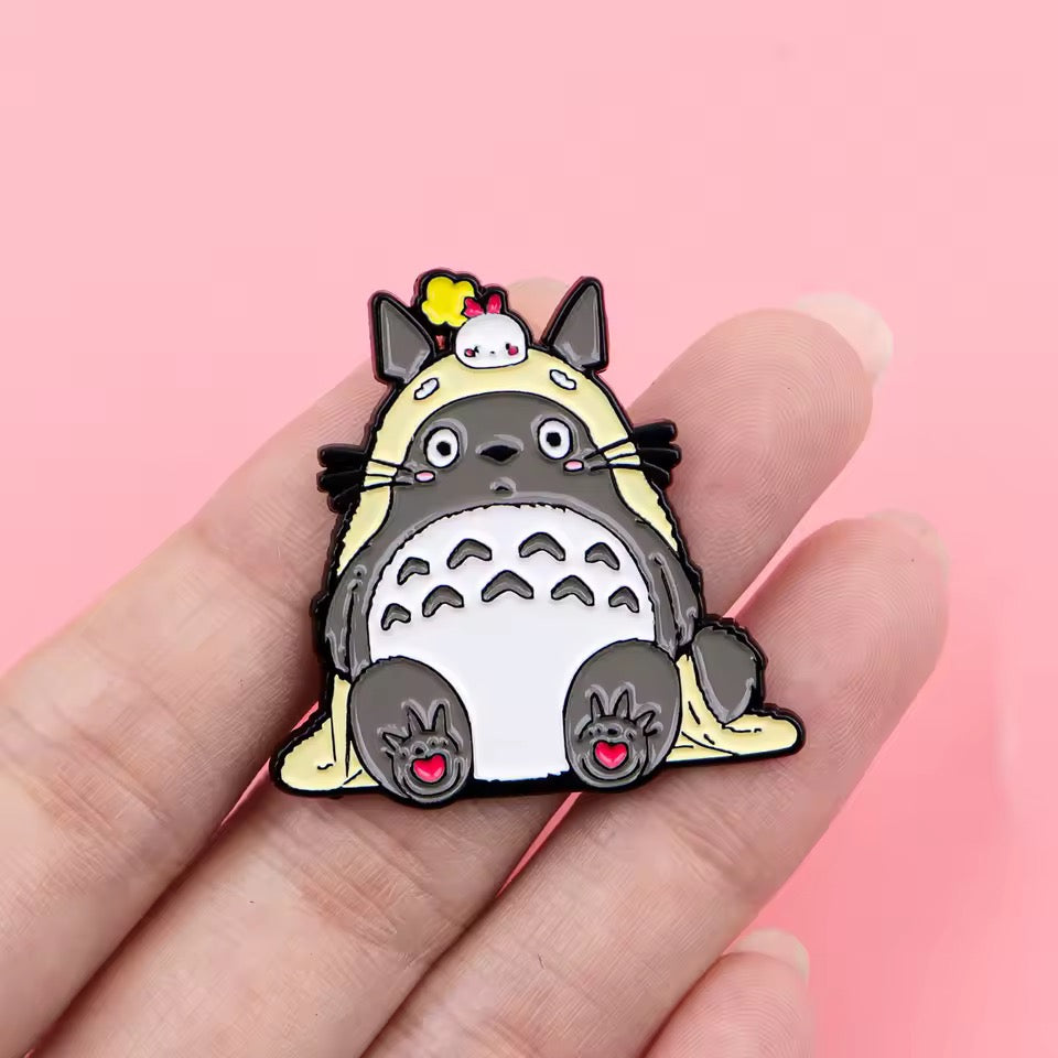 Pin Totoro