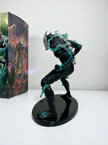 Figura del Kaiju No. 8 de 16 cm