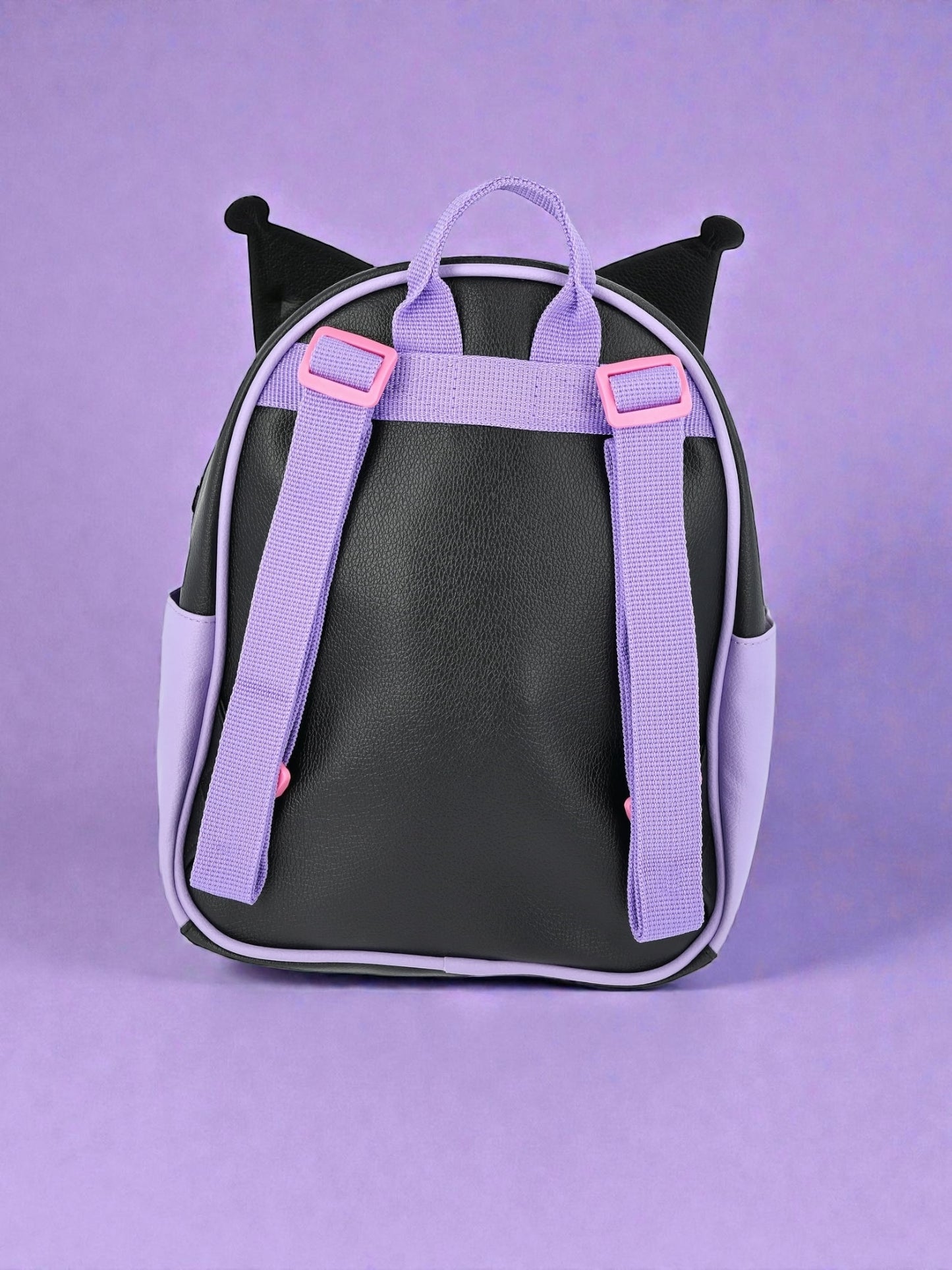 Bolso original de Kuromi con correas ajustables
