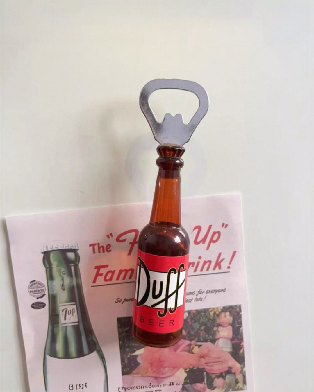 Imán abrebotellas de Los Simpson