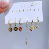 Set de 6 aretes Spiderman baño de oro 14k