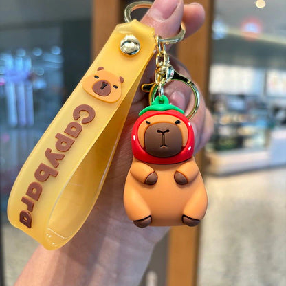 Llavero Capibara fresita