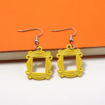 Aretes Friends